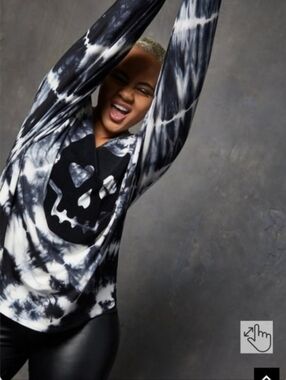 LoveSick Super Soft Skull Black & Ivory Tie-Dye Tee